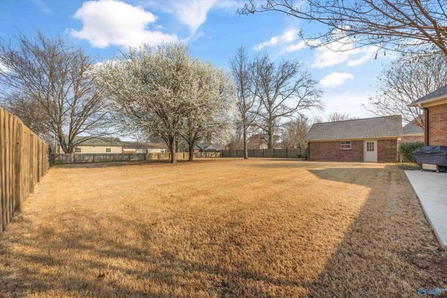 14892 Wildwood Drive, Athens, AL 35613
