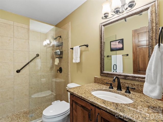 91 Brandy Run Road, Burnsville, NC 28714