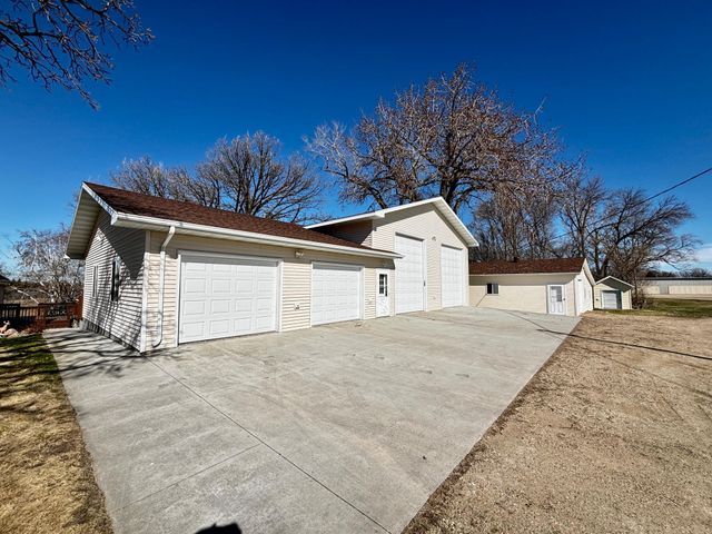 1110 Water Plant Road, Fergus Falls, MN 56537