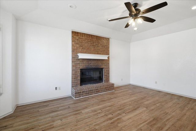 2105 84th Street, Lubbock, TX 79423