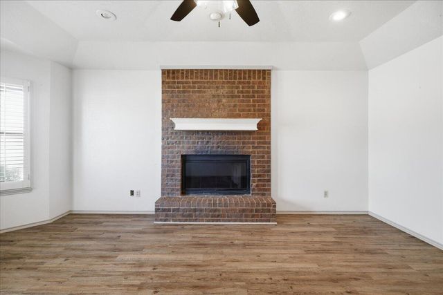 2105 84th Street, Lubbock, TX 79423