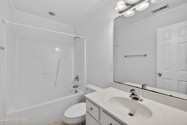 236 Foxwood Lane, Wilmington, NC 28409