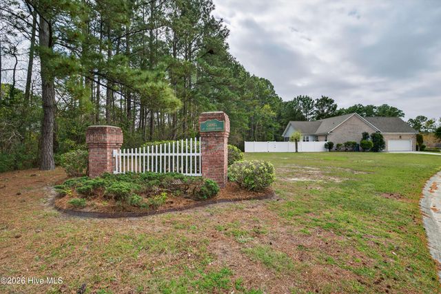 236 Foxwood Lane, Wilmington, NC 28409