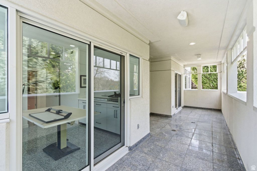 Image 69 of property listing at 2552 E WALKER LN, Salt Lake City, UT 84117