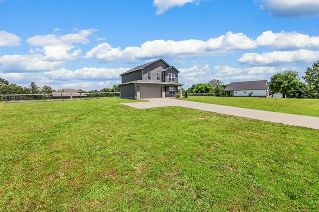 1191 Southside Rd, Southside, TN 37171