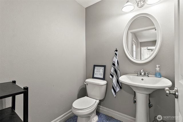 2525 104th Street E, Tacoma, WA 98445