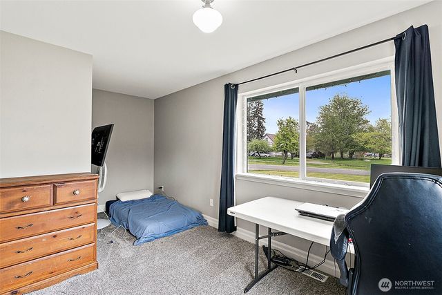 2525 104th Street E, Tacoma, WA 98445