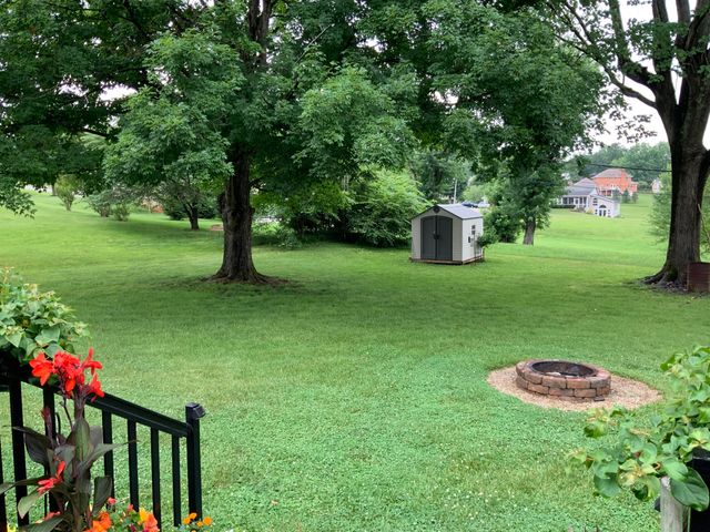 103 Green Hill Park Drive, Somerset, KY 42501