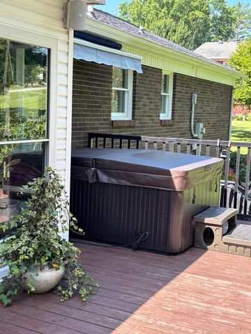 103 Green Hill Park Drive, Somerset, KY 42501