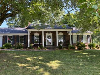 103 Green Hill Park Drive, Somerset, KY 42501