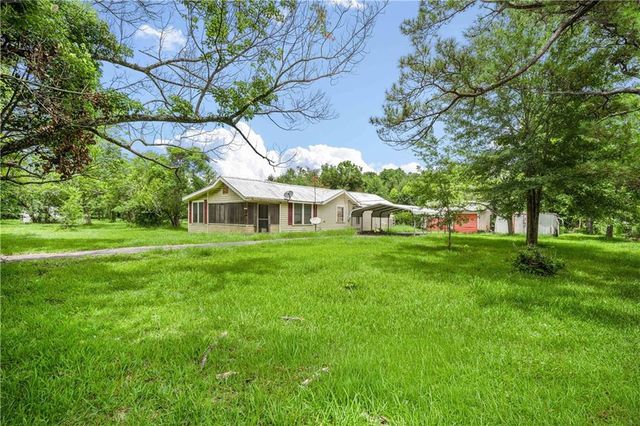 3015 Cedar Crescent Drive, Mobile, AL 36605