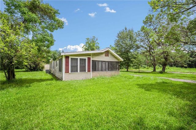 3015 Cedar Crescent Drive, Mobile, AL 36605
