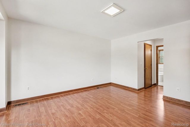 627 Parkland Drive, Rochester Hills, MI 48307