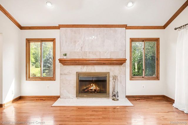 627 Parkland Drive, Rochester Hills, MI 48307