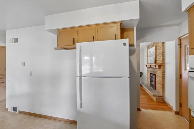 520 6th Street, Waunakee, WI 53597