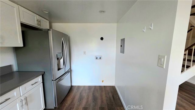 620 W Hyde Park Boulevard 126, Inglewood, CA 90302