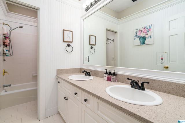 22 DRENNEN PARK CIRCLE, Hayden, AL 35079