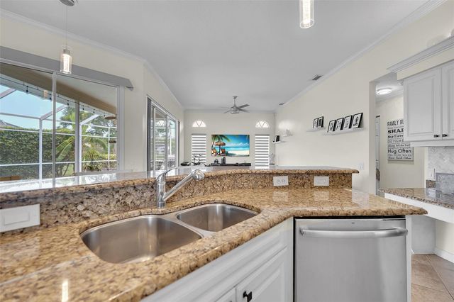6817 CORRAL CIRCLE, Sarasota, FL 34243
