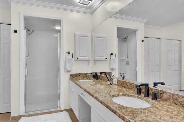 6817 CORRAL CIRCLE, Sarasota, FL 34243