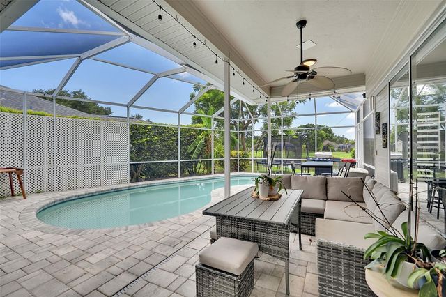 6817 CORRAL CIRCLE, Sarasota, FL 34243