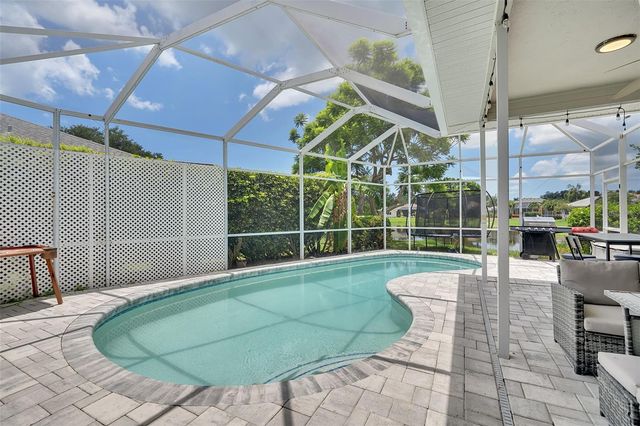 6817 CORRAL CIRCLE, Sarasota, FL 34243
