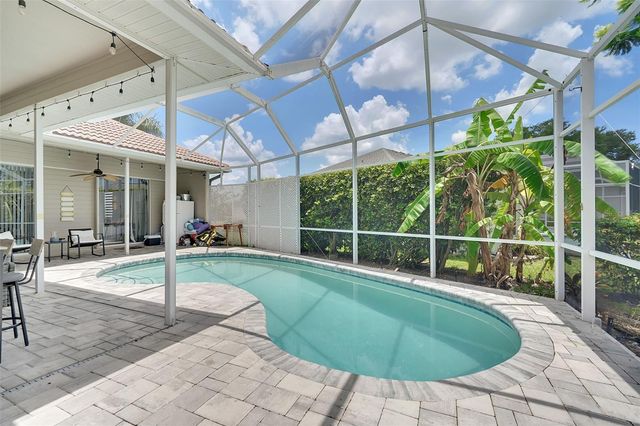 6817 CORRAL CIRCLE, Sarasota, FL 34243