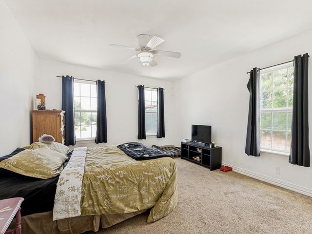 485 Valley View Drive, Azle, TX 76020