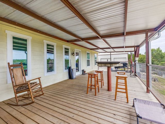 485 Valley View Drive, Azle, TX 76020