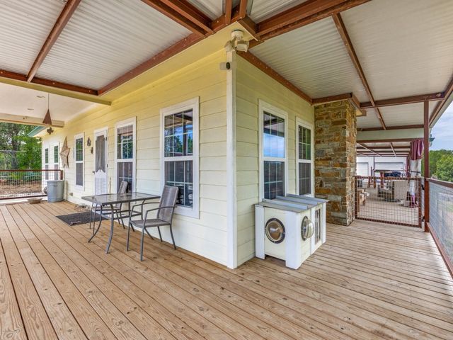 485 Valley View Drive, Azle, TX 76020