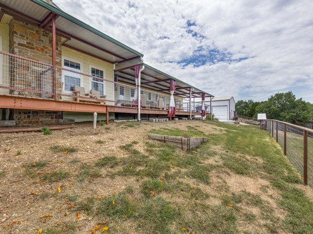 485 Valley View Drive, Azle, TX 76020