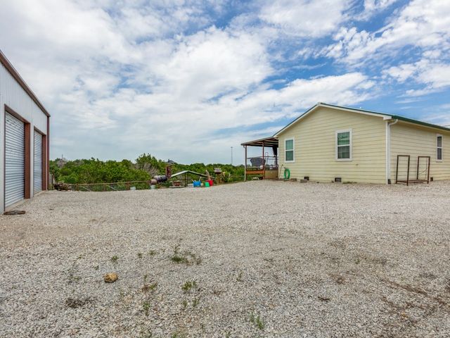 485 Valley View Drive, Azle, TX 76020