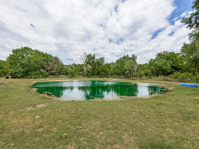 485 Valley View Drive, Azle, TX 76020