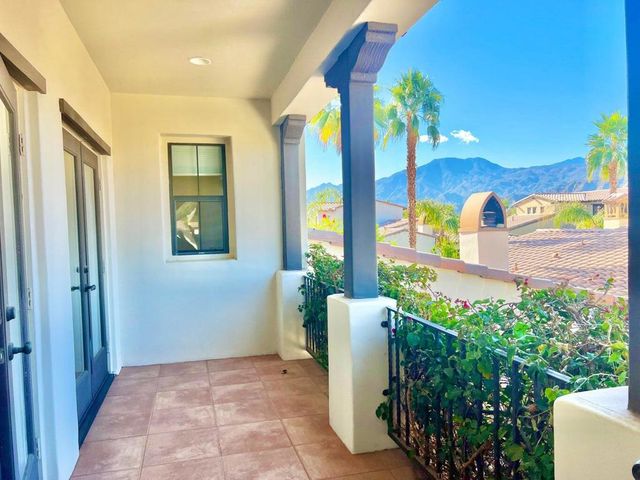 80689 Via Glorieta, La Quinta, CA 92253