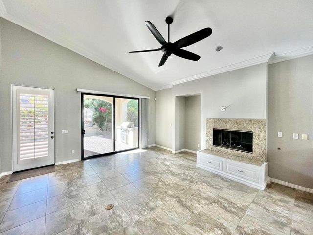 80689 Via Glorieta, La Quinta, CA 92253