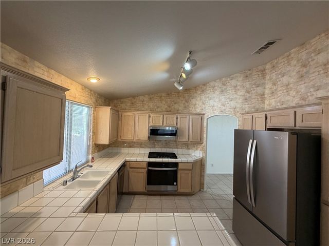 8164 Sedona Sunset Drive, Las Vegas, NV 89128