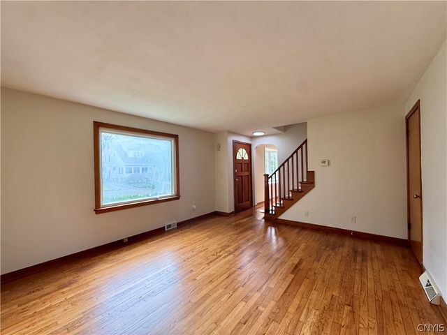 428 Buckingham Ave, Syracuse, NY 13210