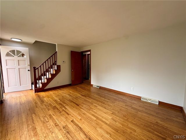 428 Buckingham Ave, Syracuse, NY 13210