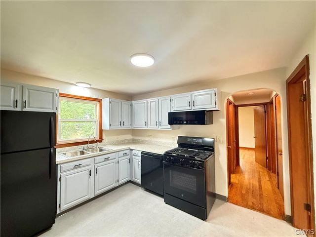 428 Buckingham Ave, Syracuse, NY 13210