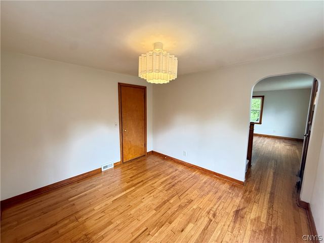 428 Buckingham Ave, Syracuse, NY 13210