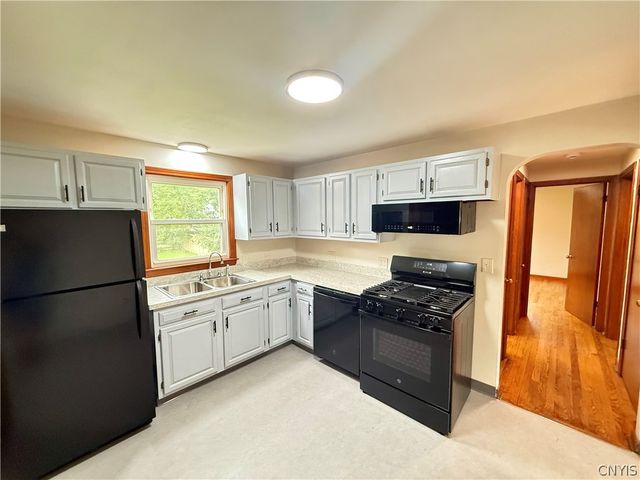 428 Buckingham Ave, Syracuse, NY 13210