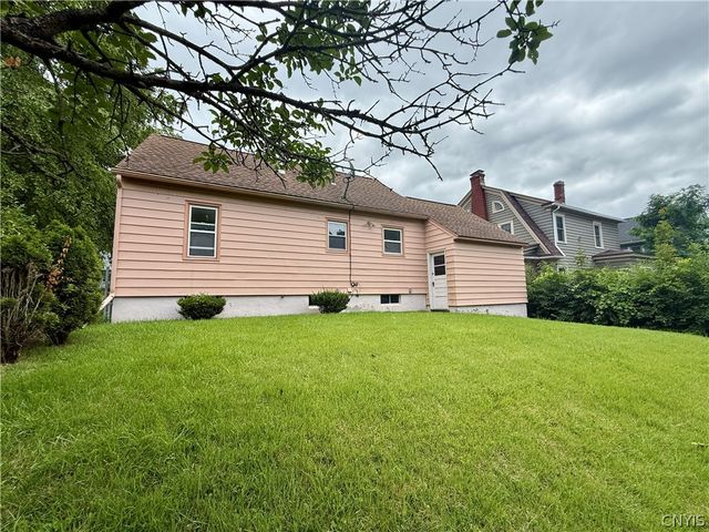 428 Buckingham Ave, Syracuse, NY 13210