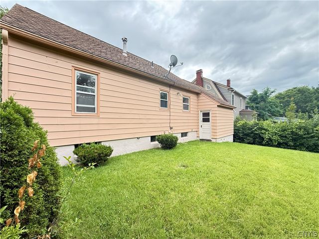 428 Buckingham Ave, Syracuse, NY 13210