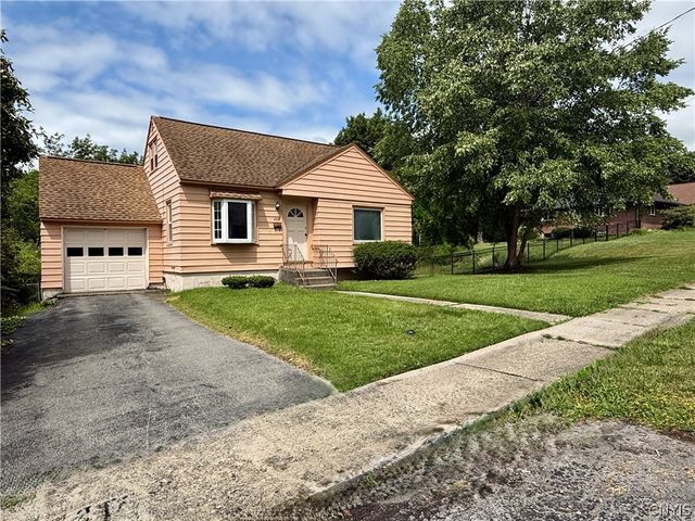 428 Buckingham Ave, Syracuse, NY 13210