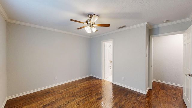 3713 Teal Lane, Bedford, TX 76021