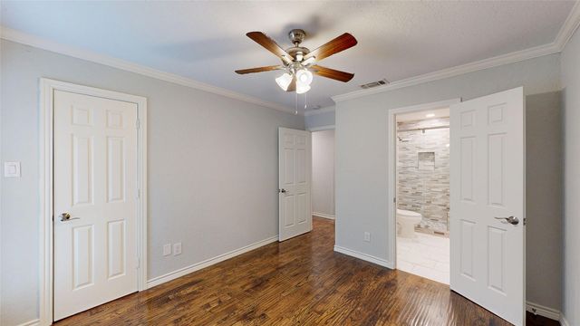 3713 Teal Lane, Bedford, TX 76021