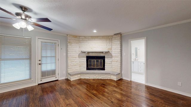 3713 Teal Lane, Bedford, TX 76021