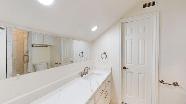 3713 Teal Lane, Bedford, TX 76021