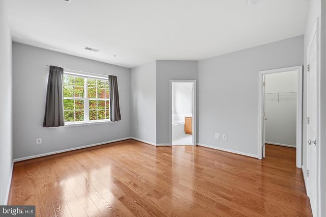 13050 TOWN COMMONS DR, Germantown, MD 20874
