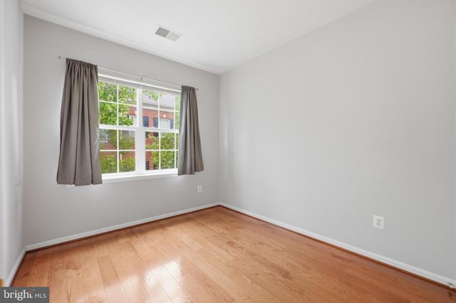 13050 TOWN COMMONS DR, Germantown, MD 20874