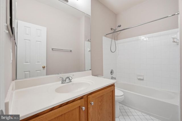 13050 TOWN COMMONS DR, Germantown, MD 20874